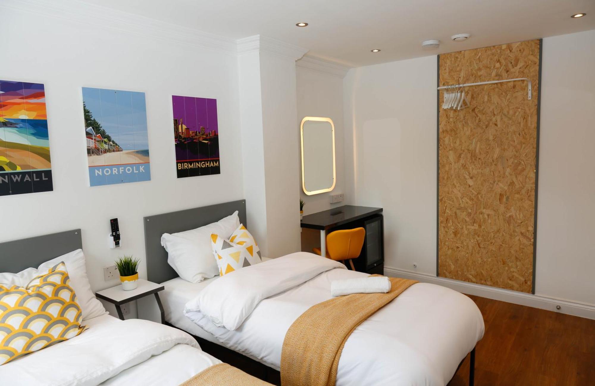 New Luxury Rooms In The Heart Of London Next To Shops, Cafes, Bars & Metro With Shared Bathrooms Londres Exterior foto